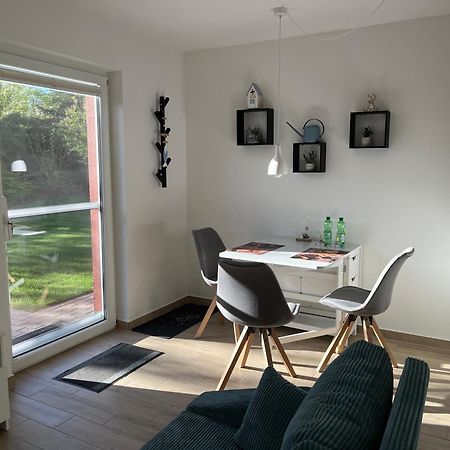 Neu Sanierte Wohnung Fuer 2-4 P Eschwege Esterno foto