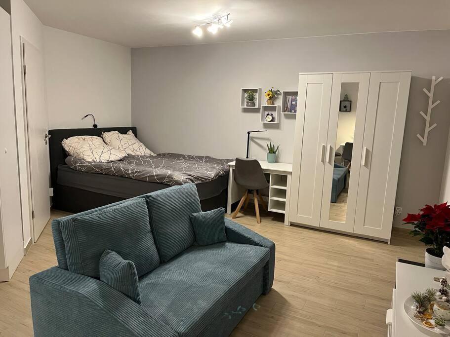 Neu Sanierte Wohnung Fuer 2-4 P Eschwege Esterno foto