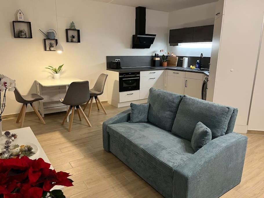 Neu Sanierte Wohnung Fuer 2-4 P Eschwege Esterno foto