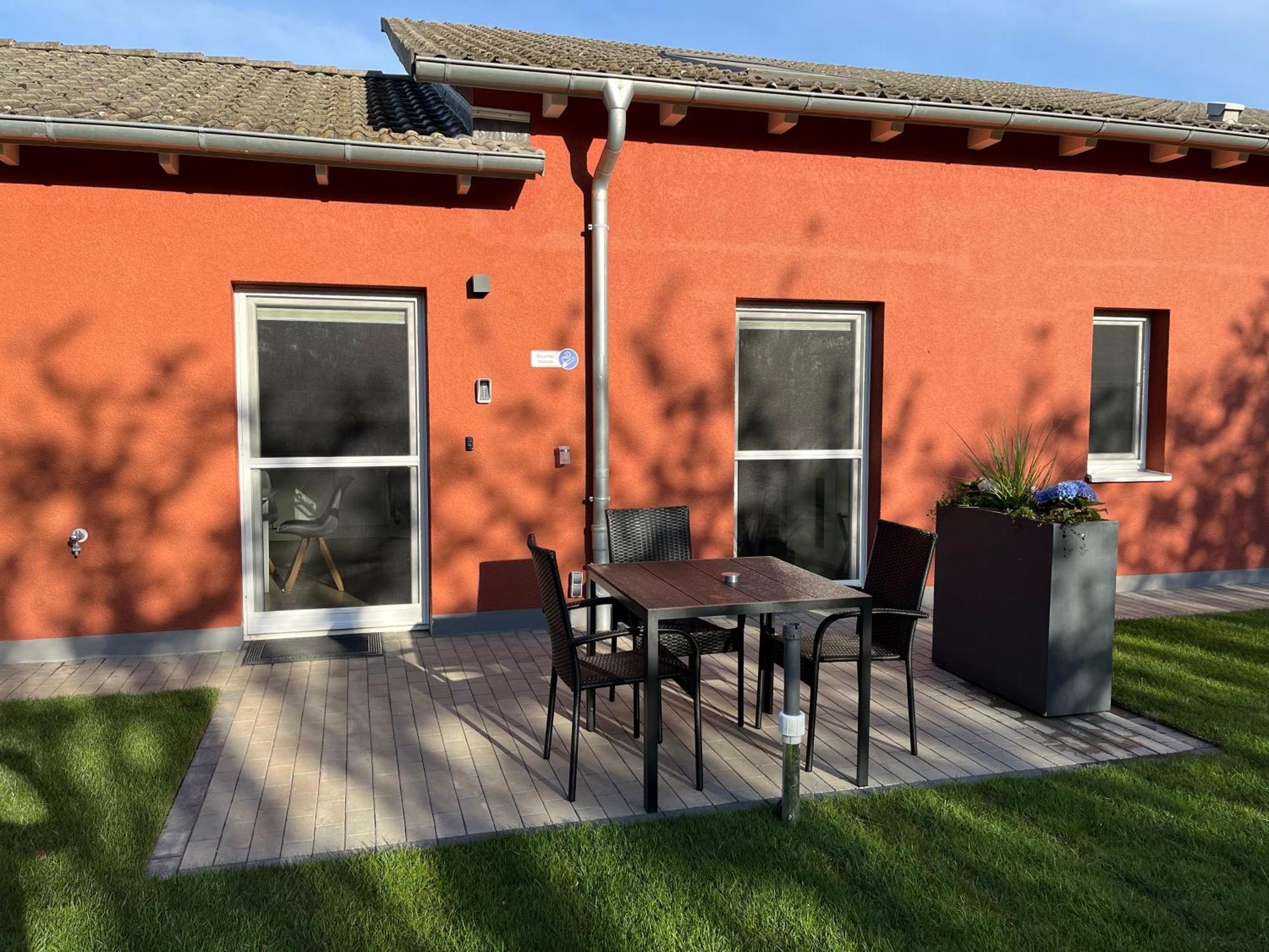 Neu Sanierte Wohnung Fuer 2-4 P Eschwege Esterno foto