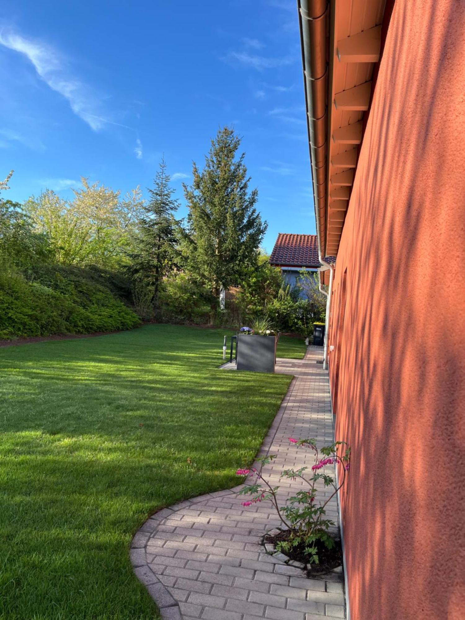 Neu Sanierte Wohnung Fuer 2-4 P Eschwege Esterno foto